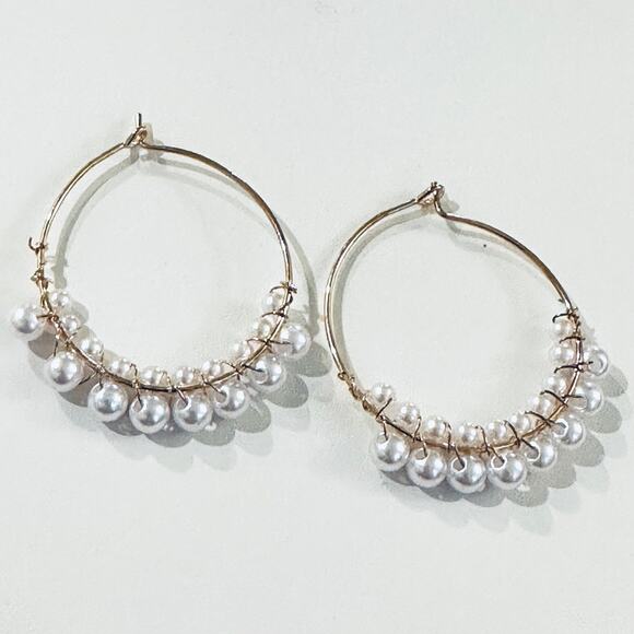 Gold Pearl Hoop Earrings - Picture 1 of 1